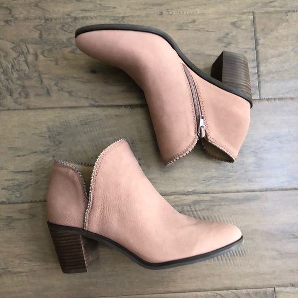 Lucky Brand Shoes - Lucky Brand Dusty Rose Deer pink booties, 6.5,NIB